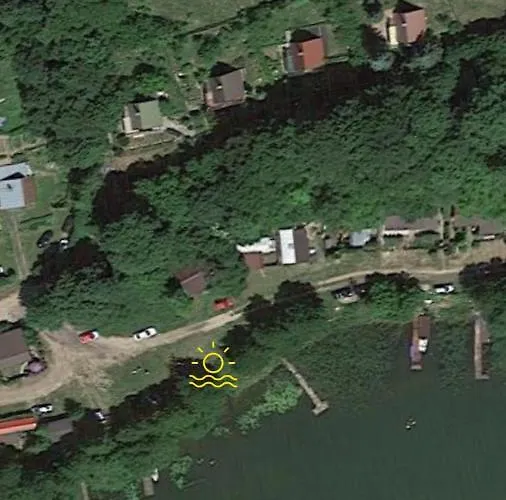 Kaszubskie Letnisko بيت للعطل *